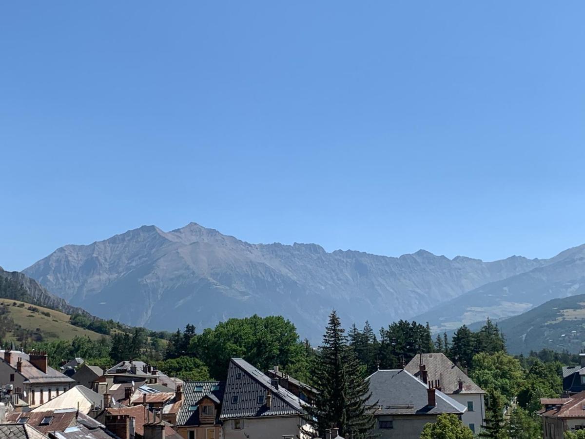 Studio Neuf Barcelonnette Buitenkant foto